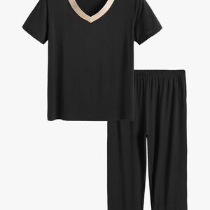 Latuza Black and Beige Women’s V-Neck Pajama Set (Short Sleeve /Capri) XXL